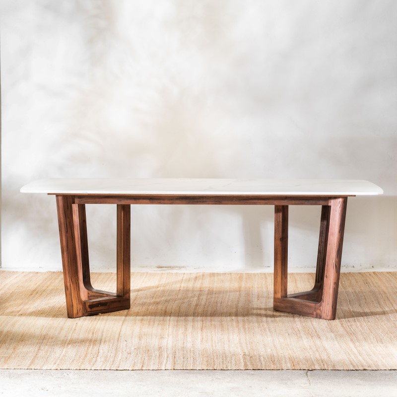 Mesa de Comedor Magno